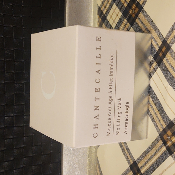 Chantecaille bio lifting mask - Picture 2 of 2